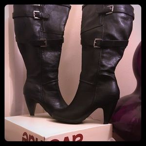 Avenue Kristen Wide Calf Boot